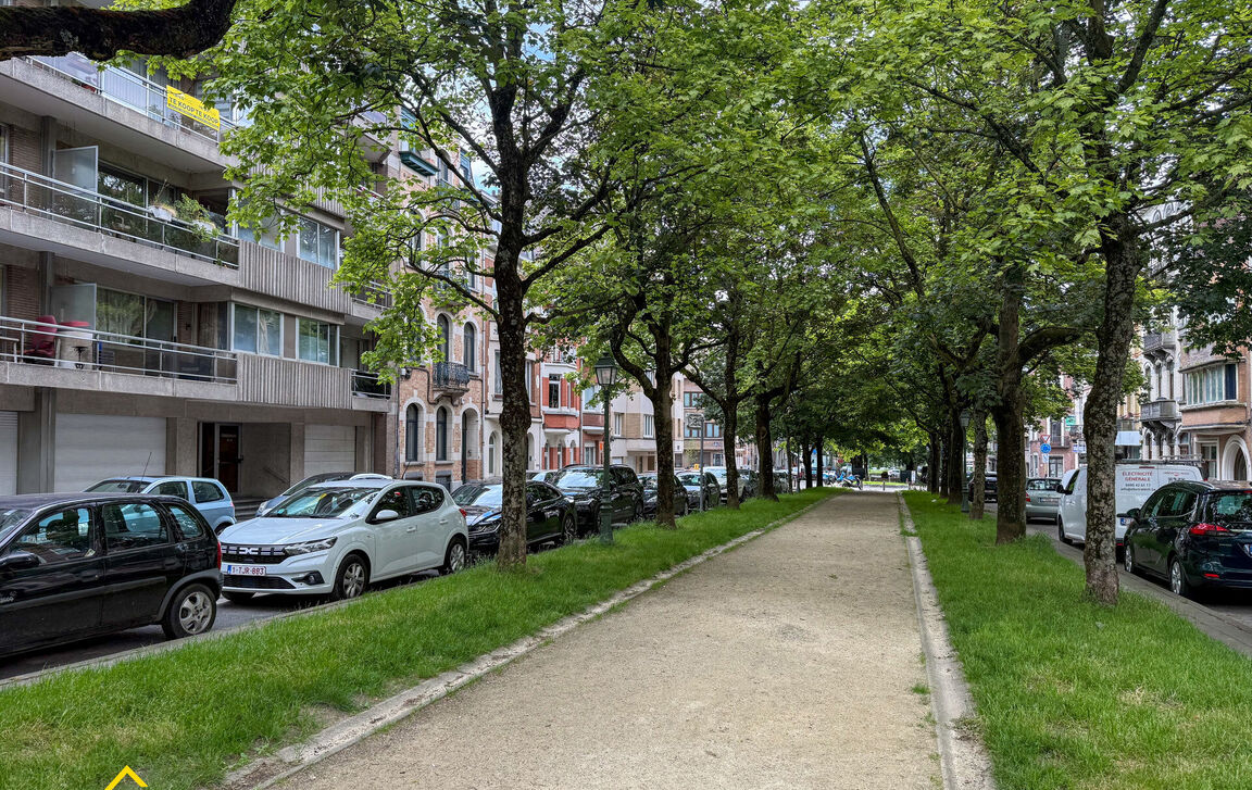 Appartement te koop in Jette