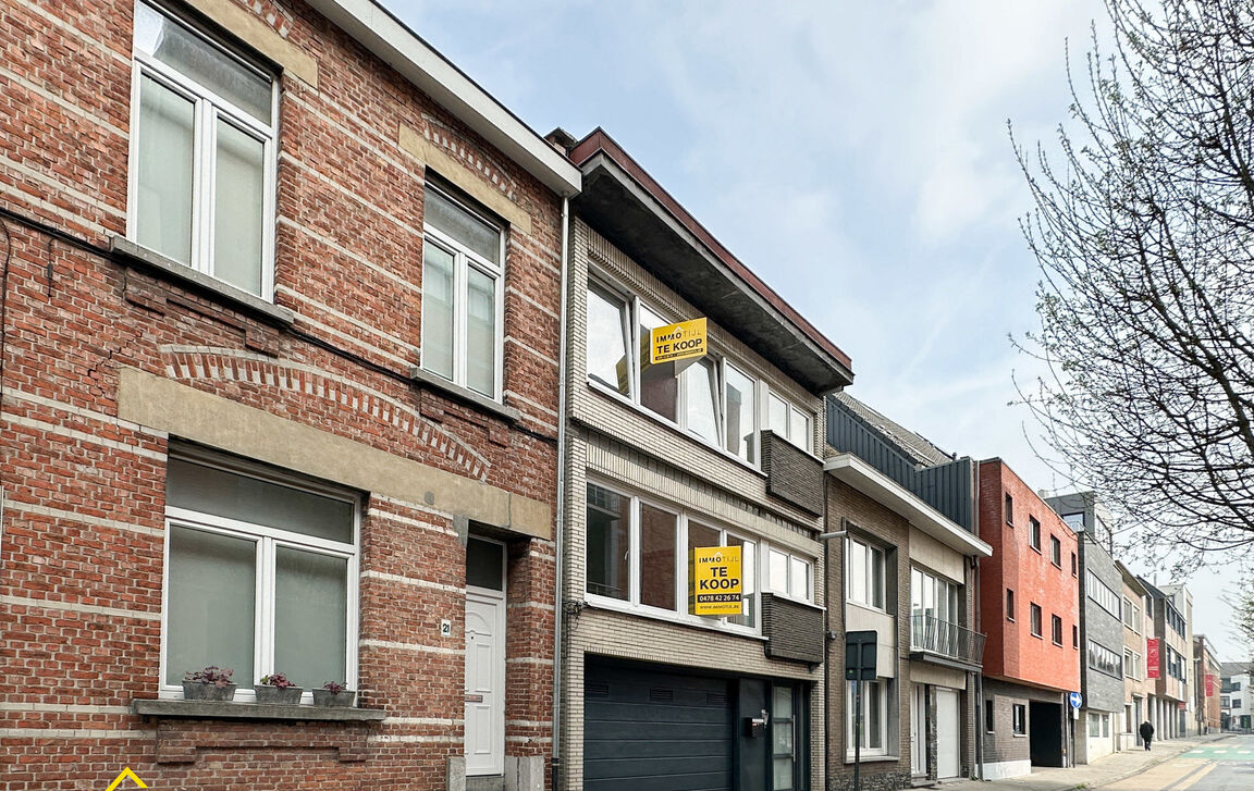 Appartementsgebouw te koop in Aalst