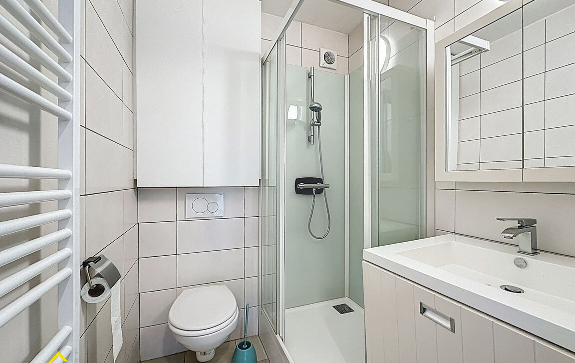 Appartementsgebouw te koop in Aalst