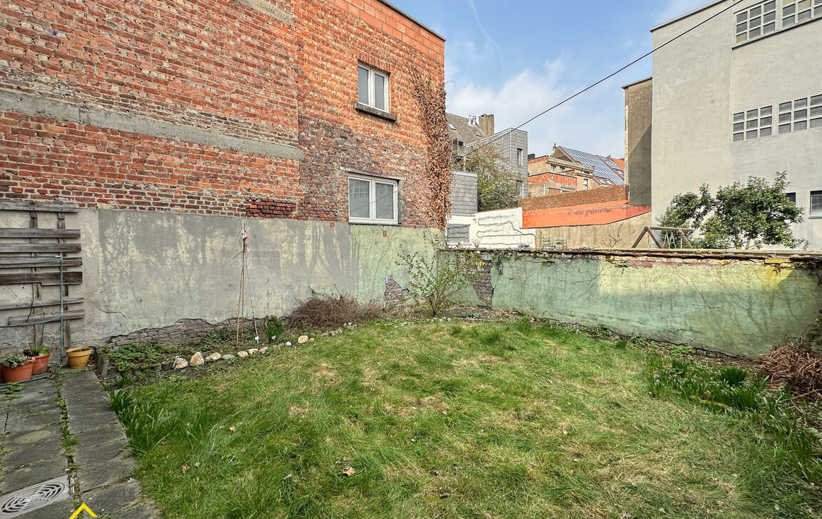 Appartementsgebouw te koop in Aalst