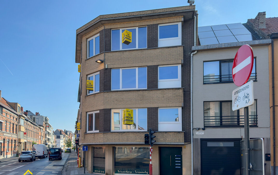Appartementsgebouw te koop in Aalst