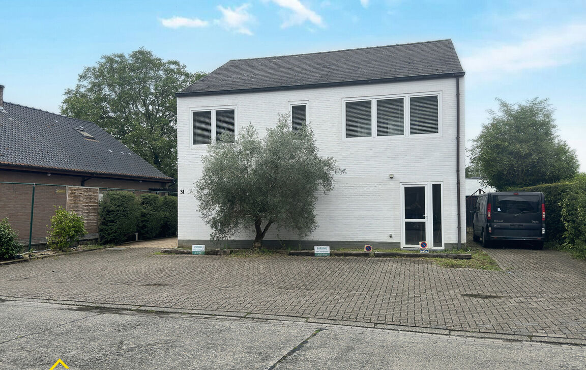 Appartementsgebouw te koop in Aalst