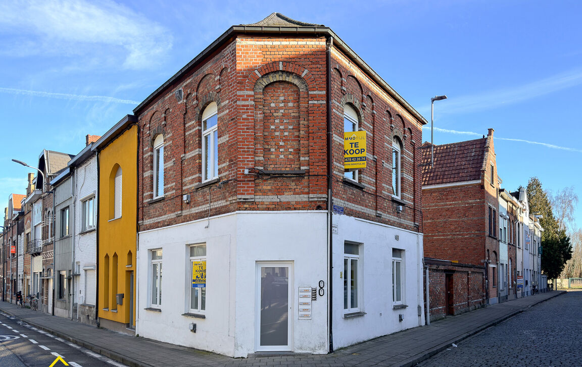 Appartementsgebouw te koop in Aalst