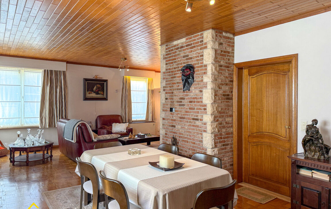 Appartementsgebouw te koop in Aalst