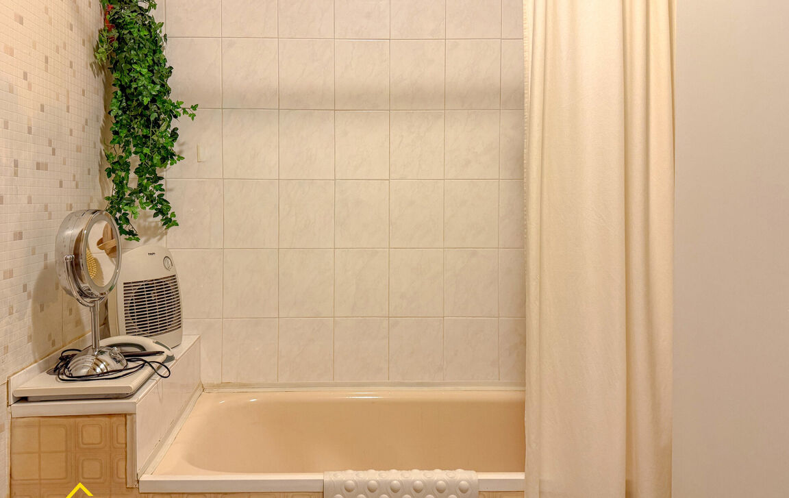 Appartementsgebouw te koop in Aalst