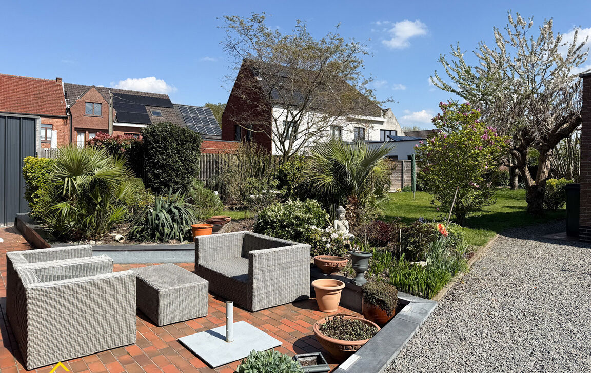 Appartementsgebouw te koop in Aalst