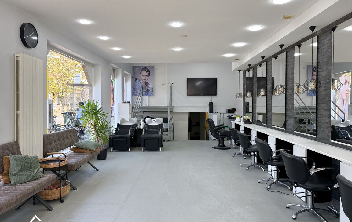 Appartementsgebouw te koop in Aalst