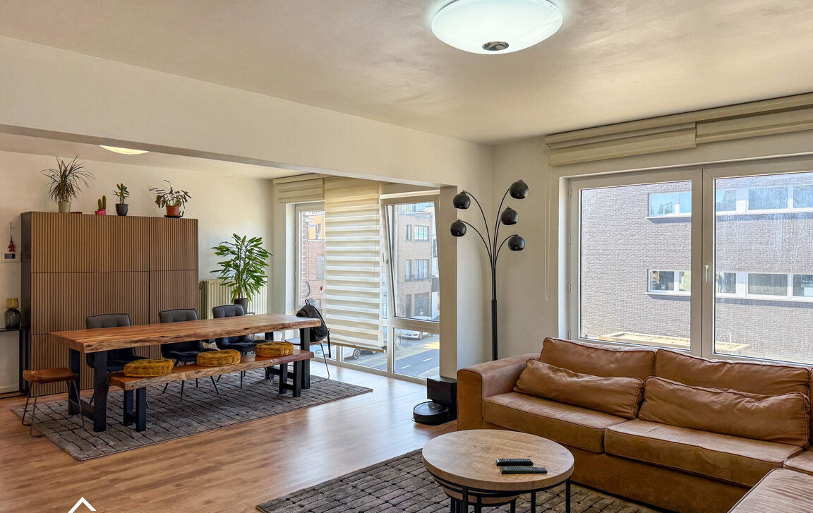 Appartementsgebouw te koop in Aalst