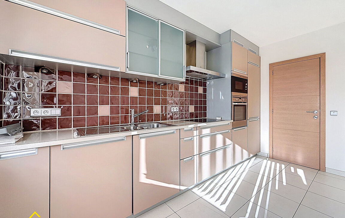 Appartementsgebouw te koop in Denderleeuw