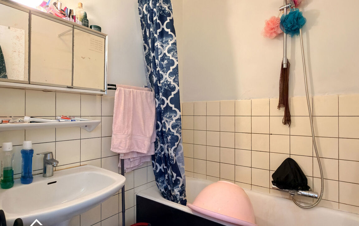 Appartementsgebouw te koop in Denderleeuw