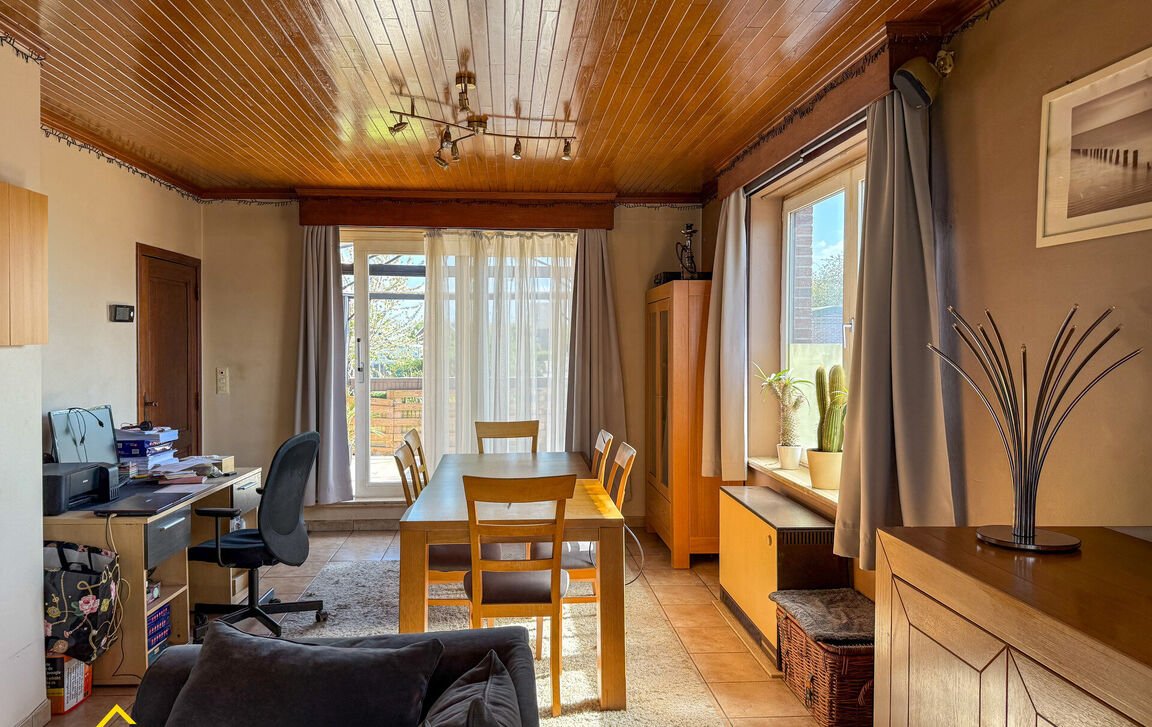 Appartementsgebouw te koop in Hofstade