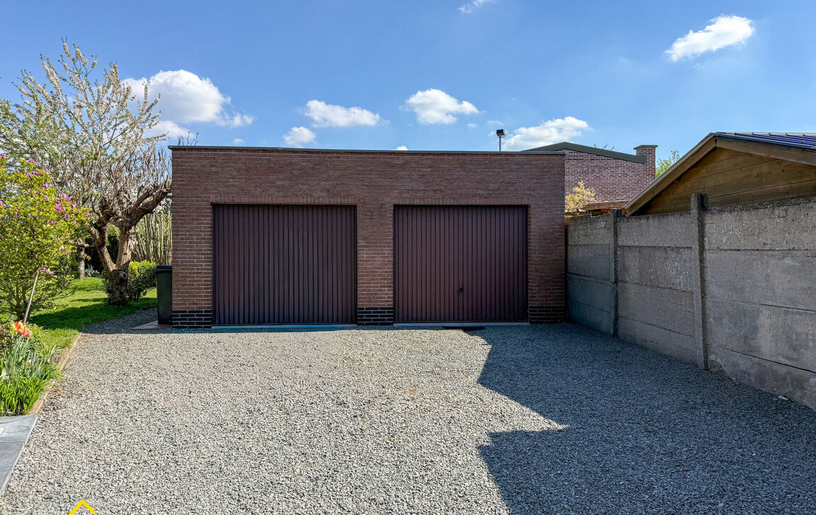 Appartementsgebouw te koop in Hofstade