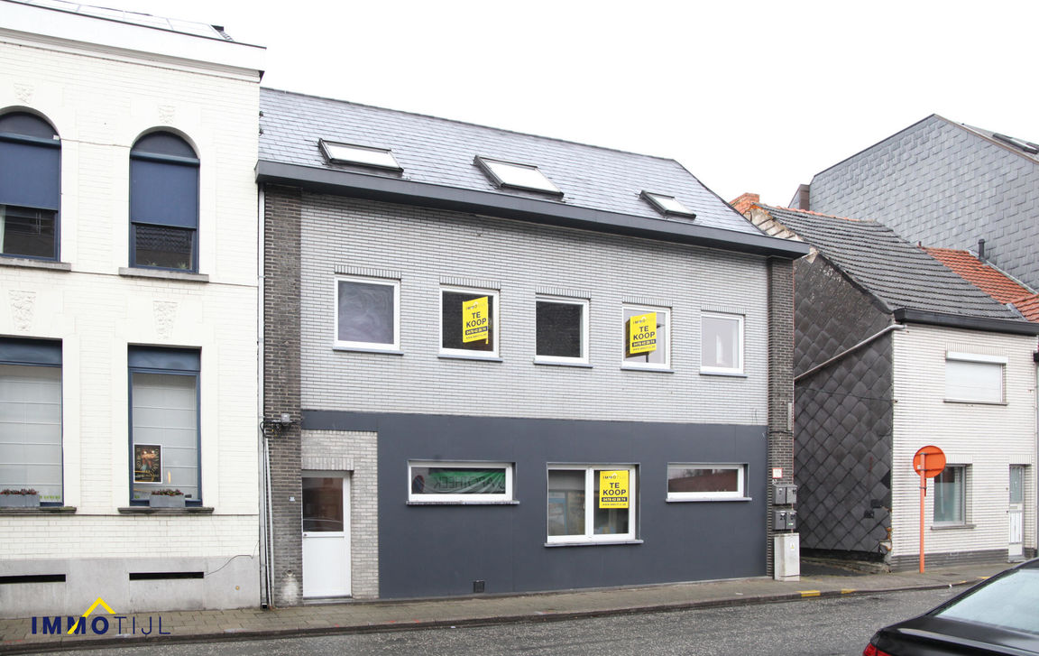 Appartementsgebouw te koop in Hofstade