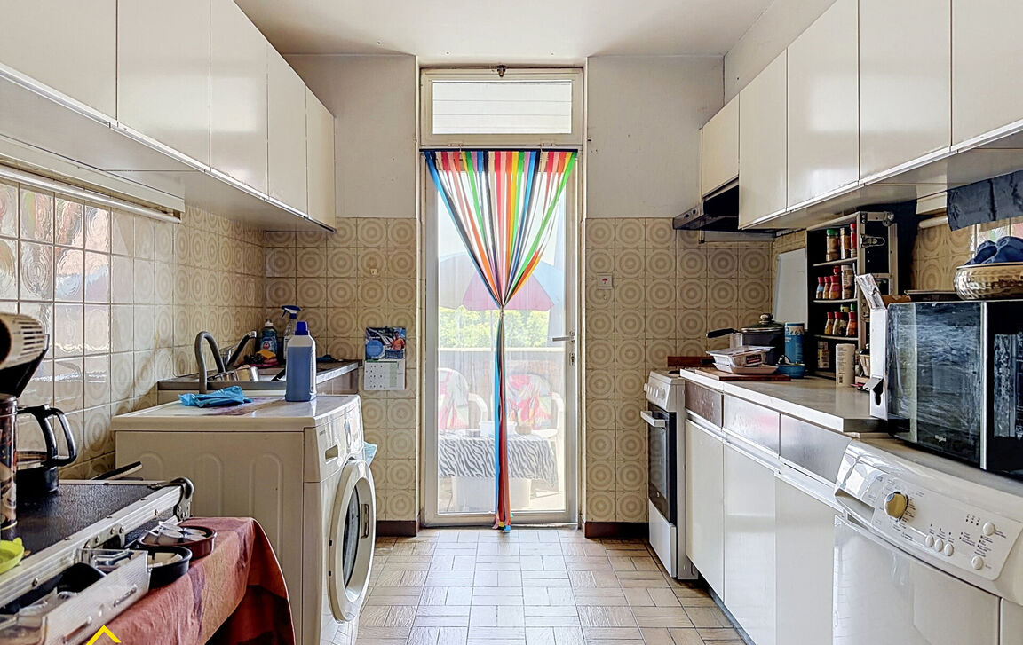 Appartementsgebouw te koop in Moorsel