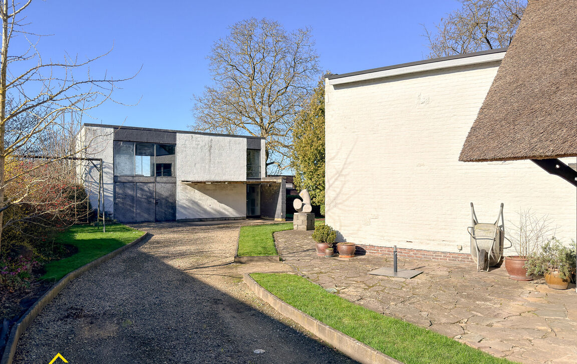 Atelier te koop in Aalst
