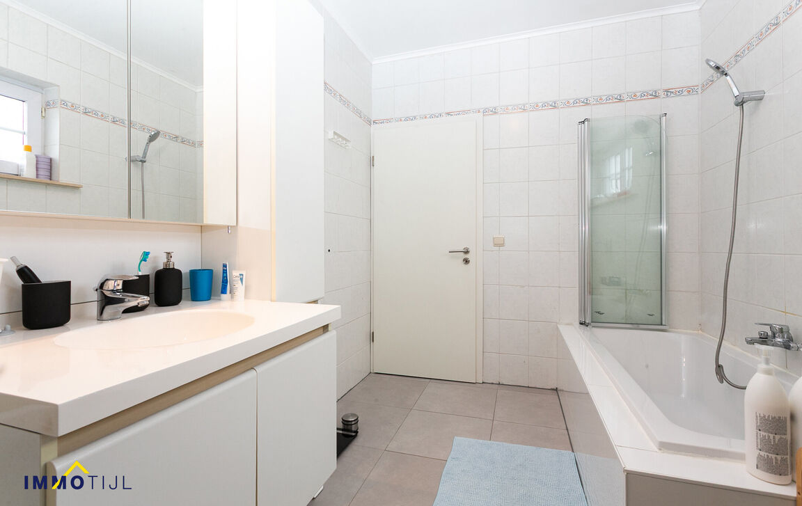 Bel-etage te huur in Hamme