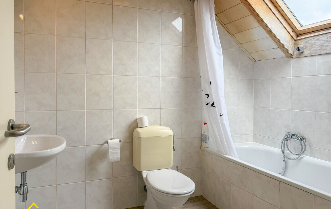 Bel-etage te koop in Aalst