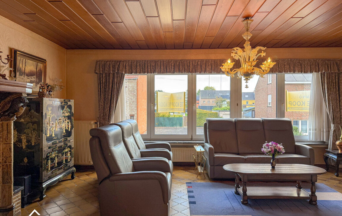 Bel-etage te koop in Aalst
