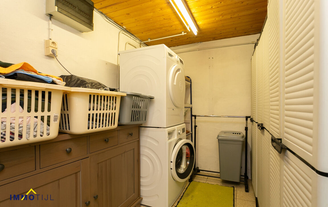 Bel-etage te koop in Asse