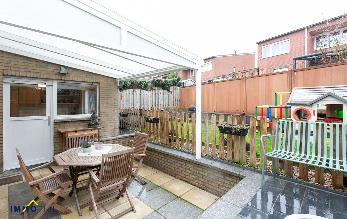 Bel-etage te koop in Asse