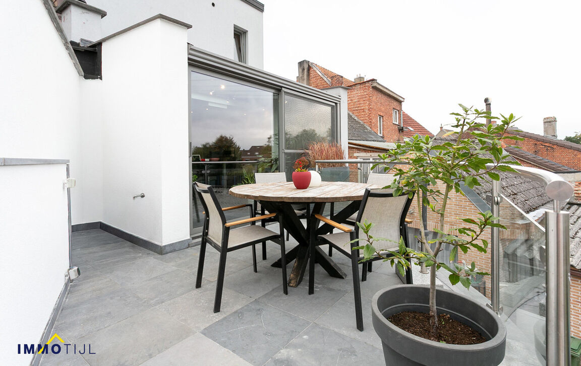 Bel-etage te koop in Lebbeke