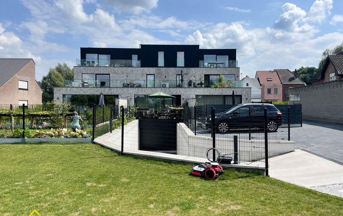 Binnenstaanplaats te huur in Aalst