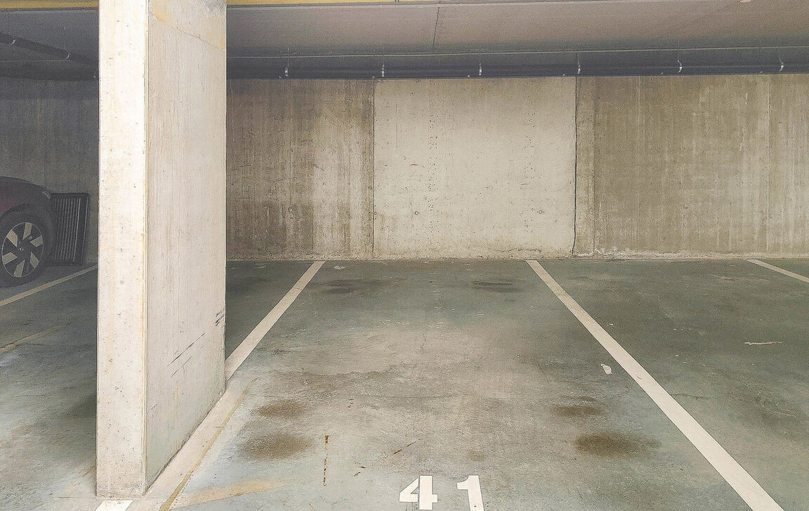 Binnenstaanplaats te huur in Denderleeuw