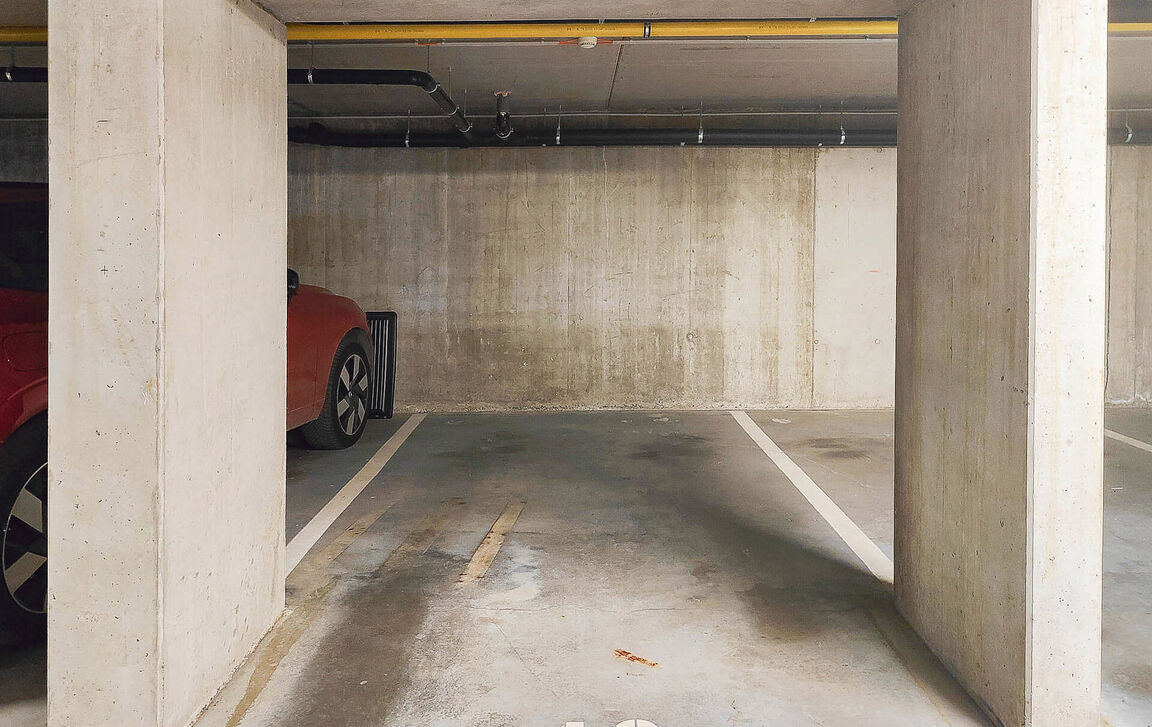 Binnenstaanplaats te huur in Denderleeuw