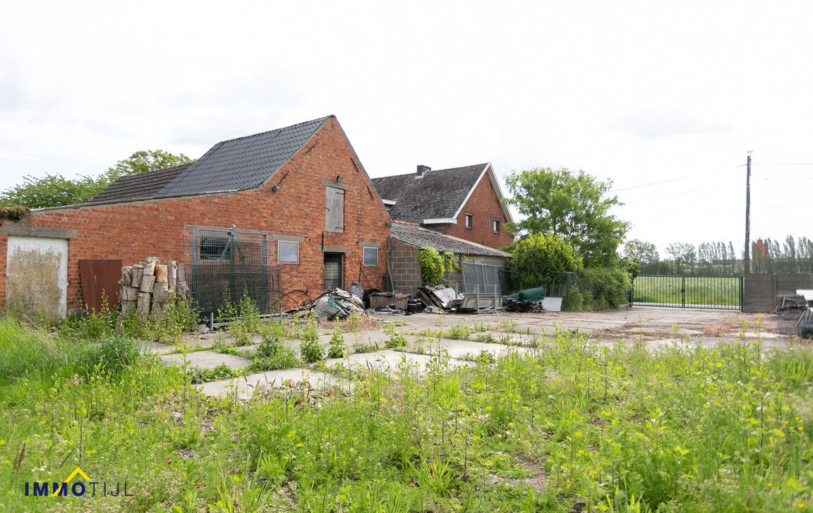 Boerderij te koop in Lebbeke