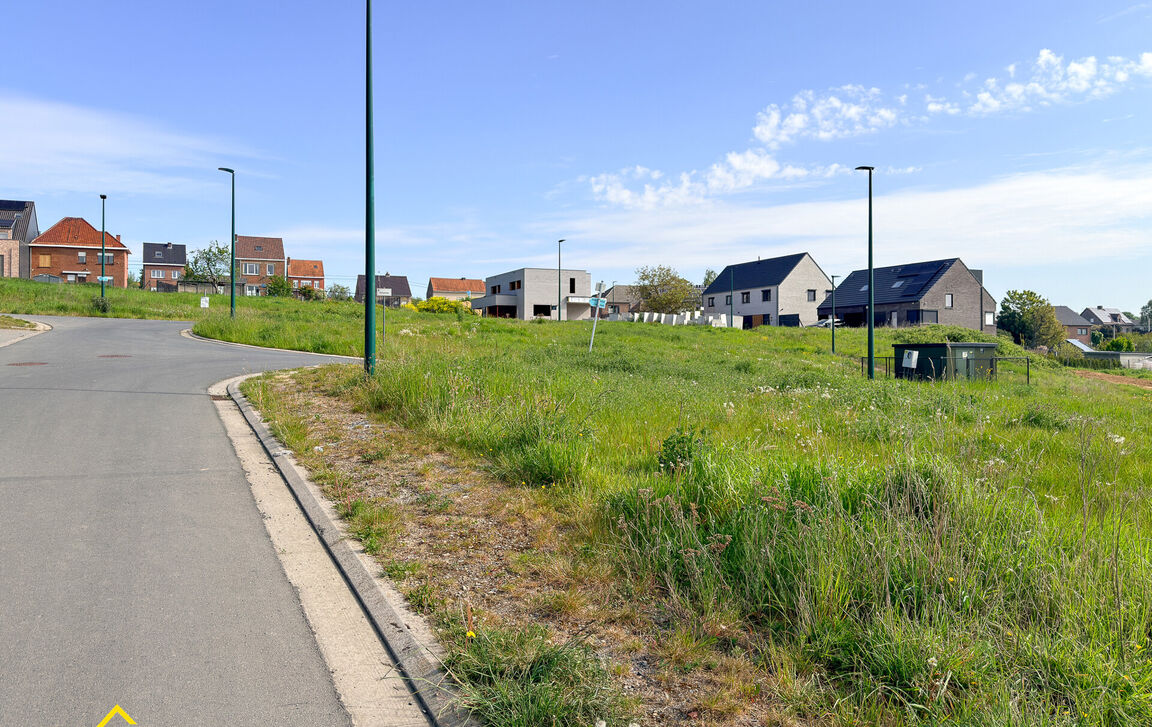 Bouwgrond te koop in Roosdaal