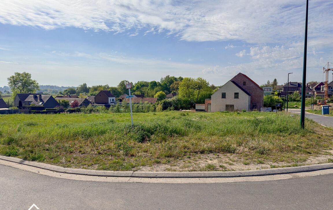 Bouwgrond te koop in Roosdaal