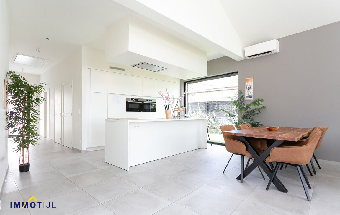 Bungalow te koop in Baasrode