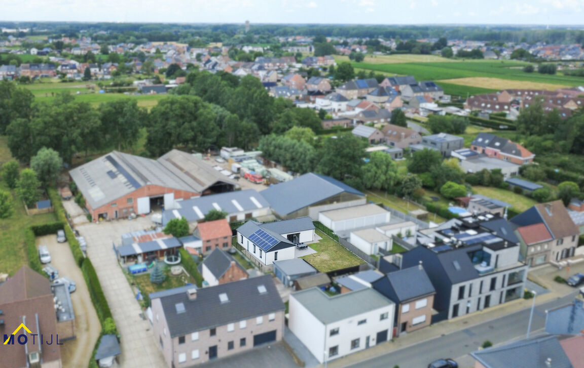 Bungalow te koop in Baasrode