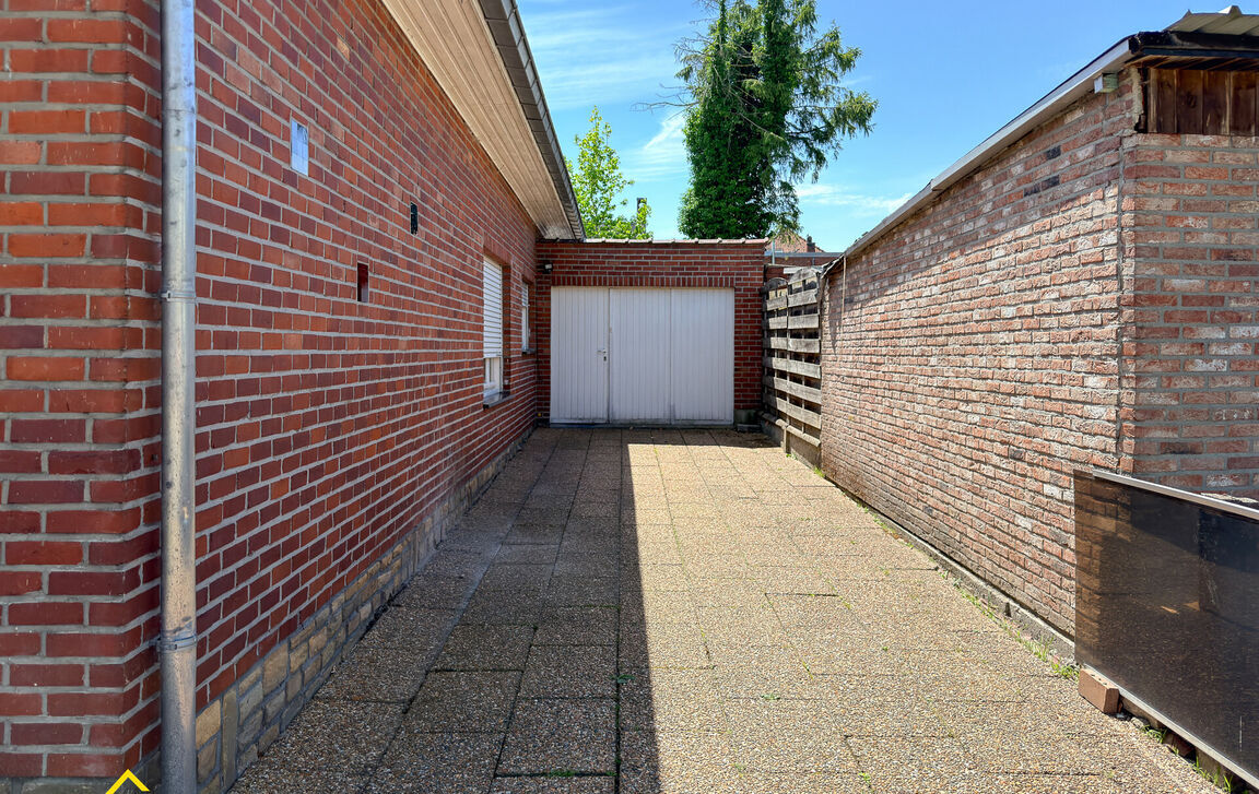 Bungalow te koop in Denderleeuw
