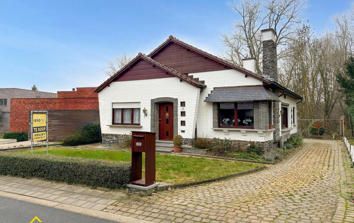 Bungalow te koop in Erembodegem