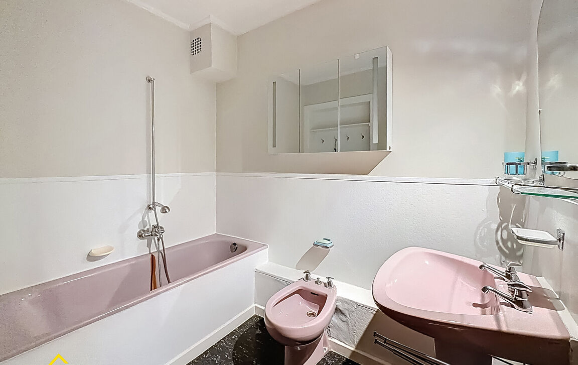 Bungalow te koop in Erembodegem