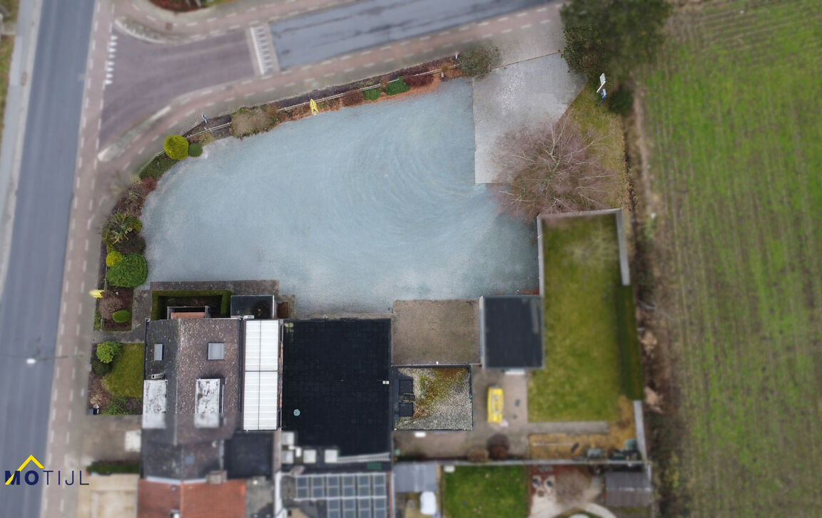 Commercieel gelijkvloers te huur in Lebbeke