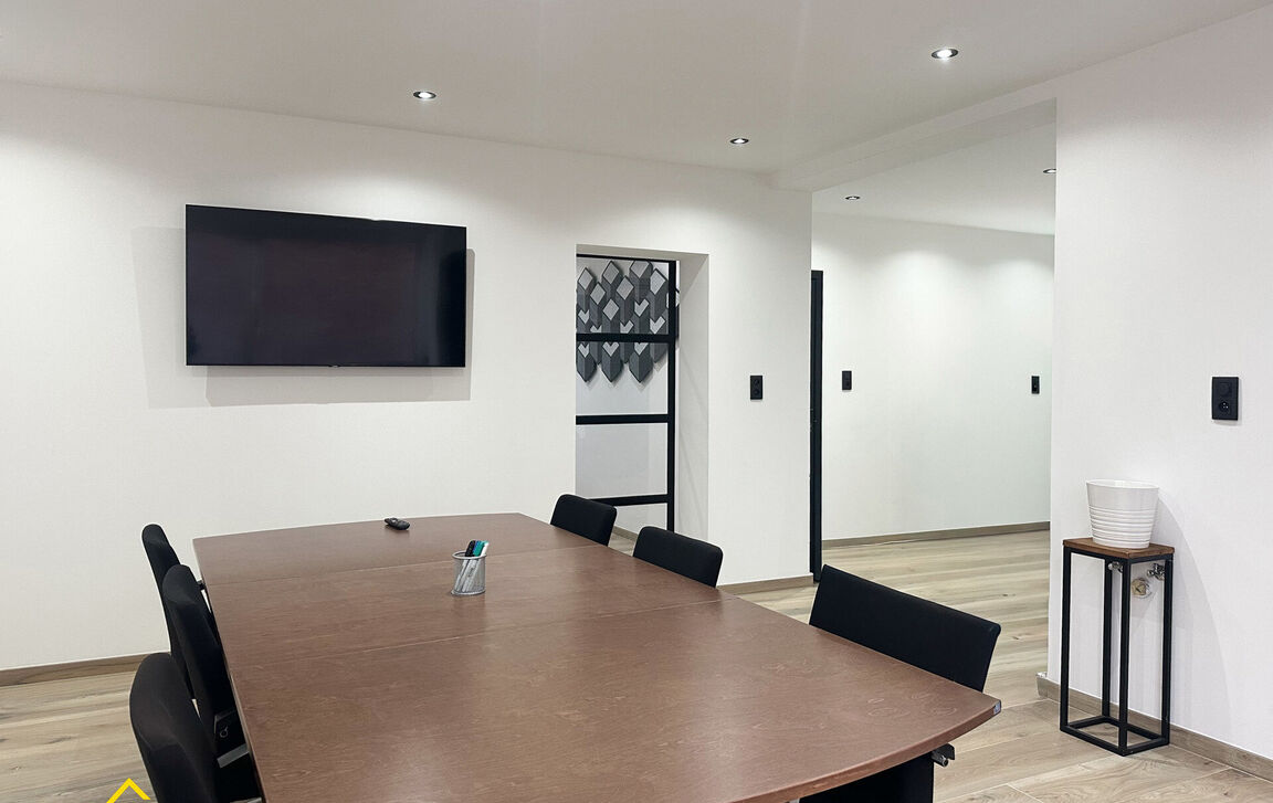 Commercieel gelijkvloers te huur in Ternat