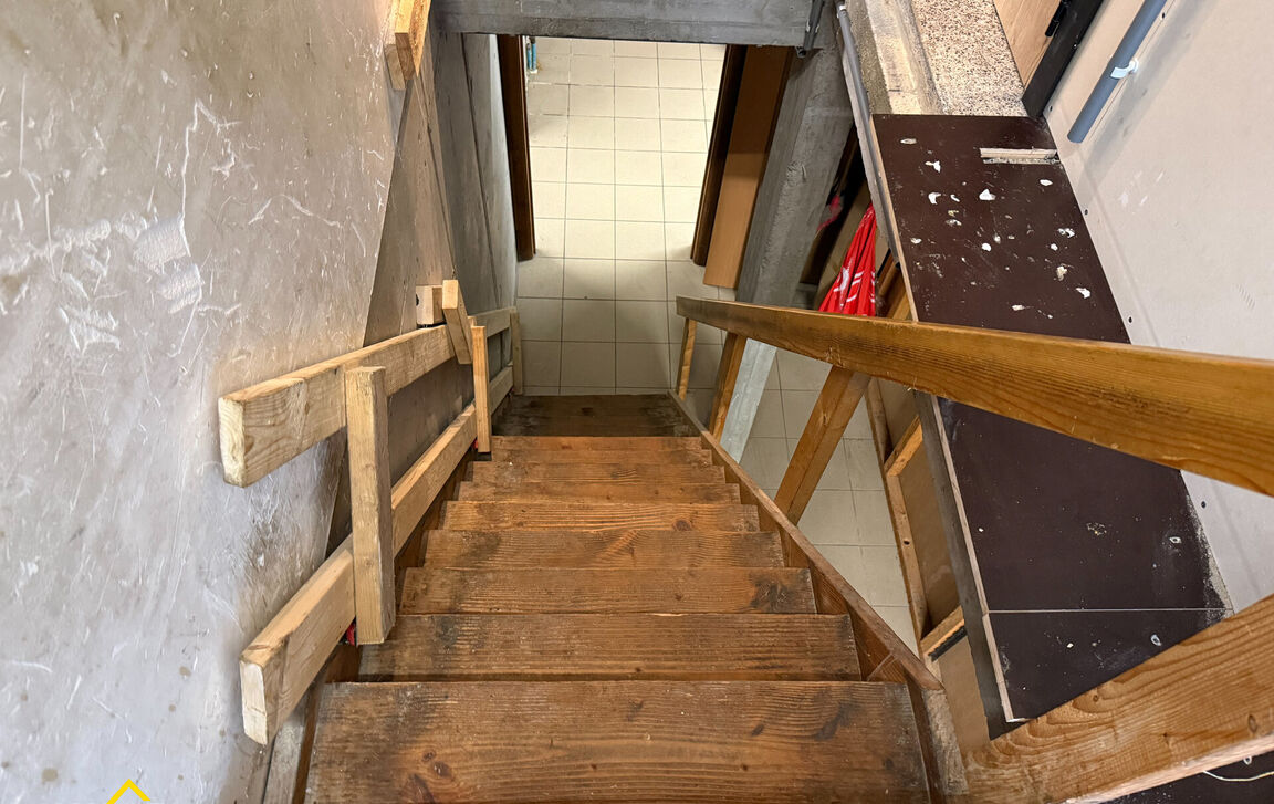 Commercieel gelijkvloers te koop in Aalst