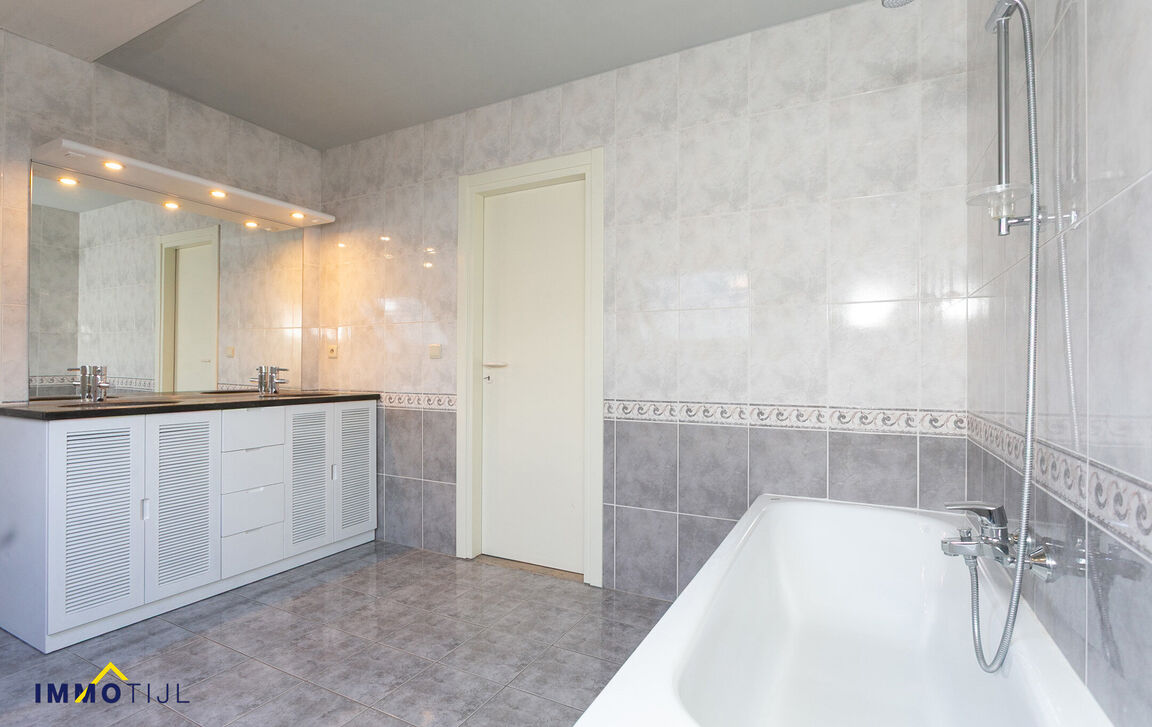 Duplex te huur in Buggenhout