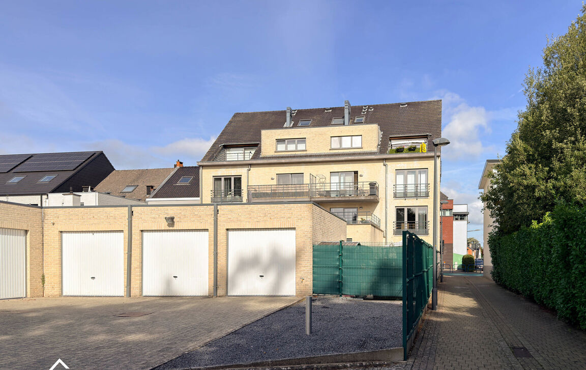 Duplex te koop in Nieuwerkerken