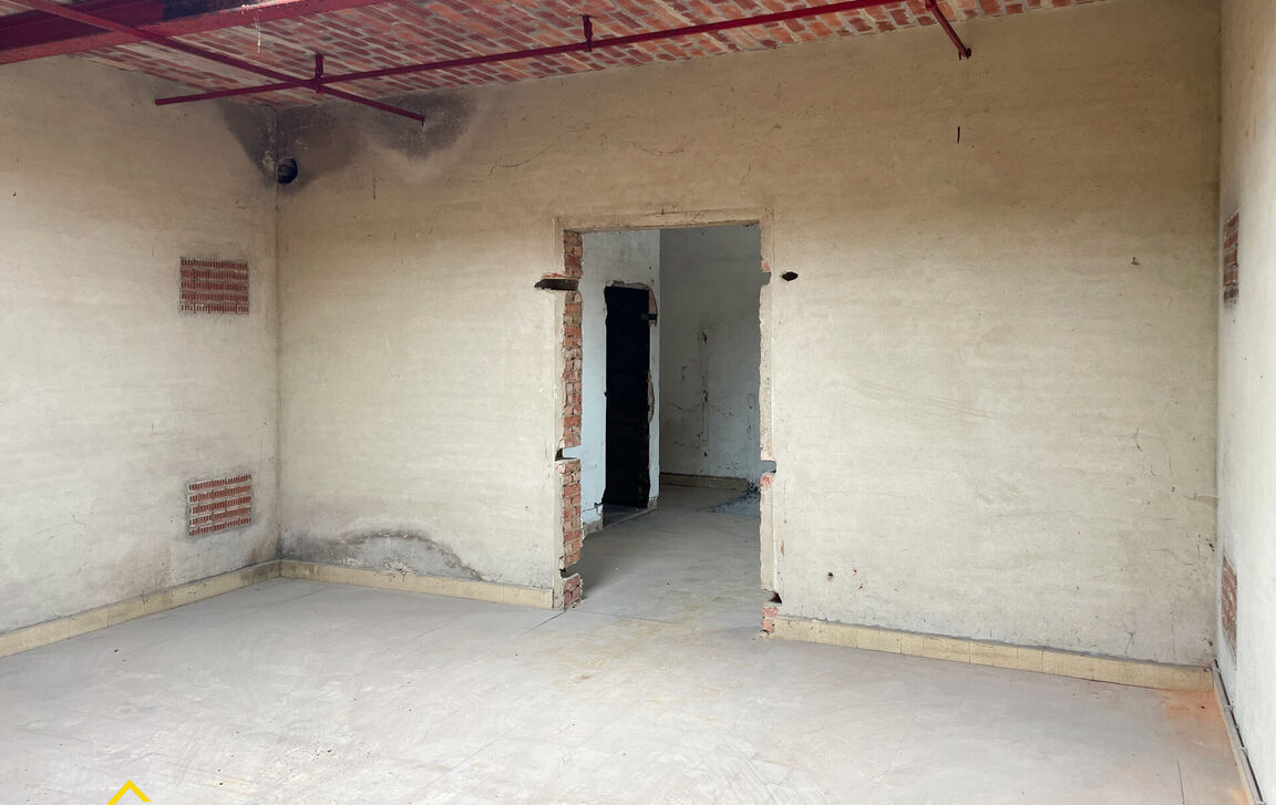 Garage + berging te huur in Berlare