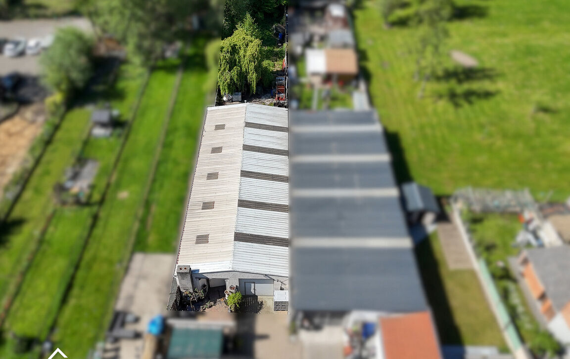 Garage + berging te koop in Denderleeuw