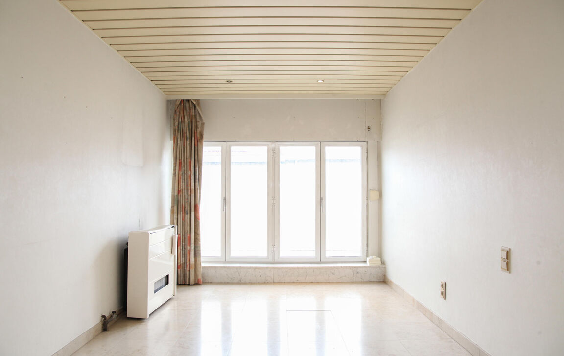 Gebouw voor gemengd gebruik te koop in Aalst