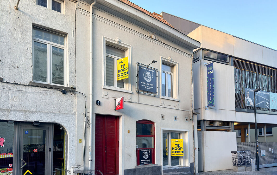 Gebouw voor gemengd gebruik te koop in Aalst