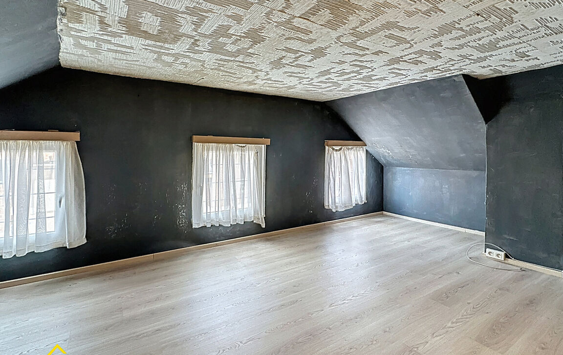 Gebouw voor gemengd gebruik te koop in Aalst