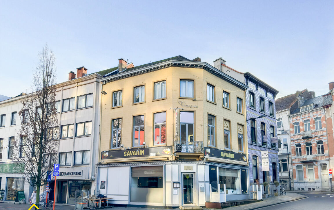 Gebouw voor gemengd gebruik te koop in Aalst