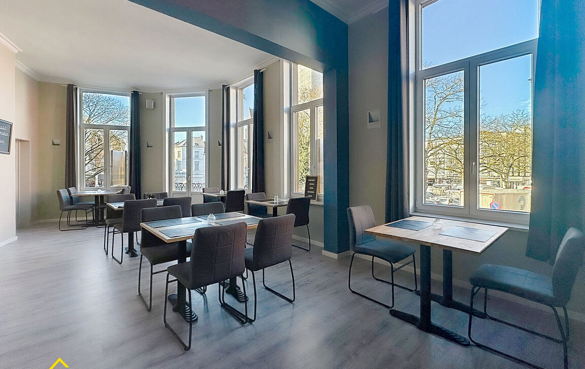 Gebouw voor gemengd gebruik te koop in Aalst