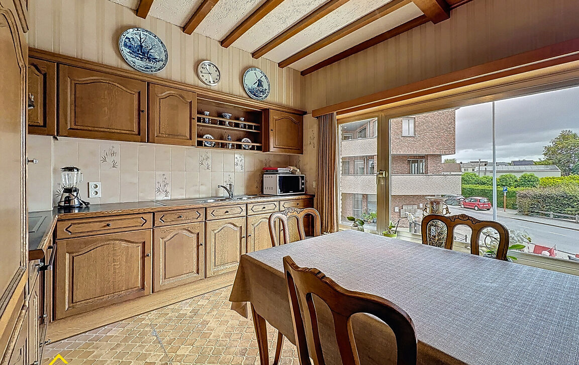 Gebouw voor gemengd gebruik te koop in Aalst