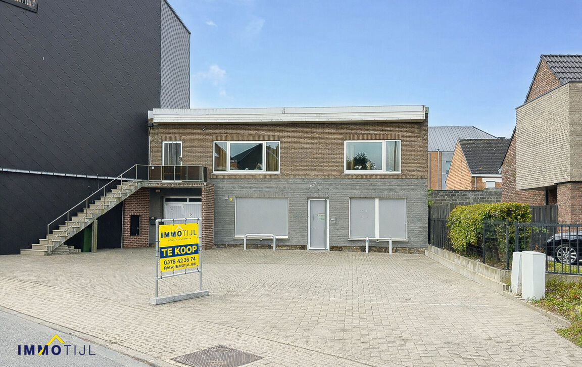 Gebouw voor gemengd gebruik te koop in Aalst